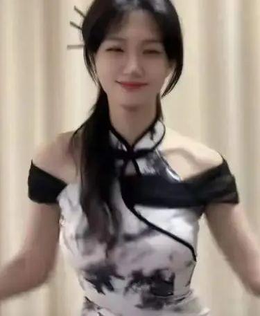 爆料最狠女律师视频播放,最狠女律师视频播放背后的惊人真相  第3张